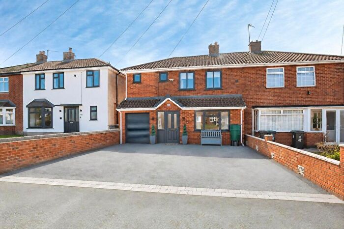 3 Bedroom Semi Detached House For Sale In Nethersole Street, Polesworth, B78