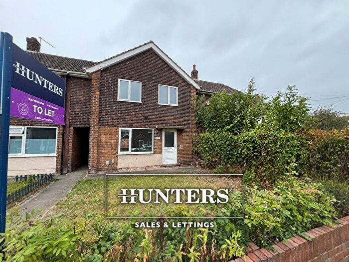 3 Bedroom Terraced House To Rent In Chiltern Avenue, Castleford, WF10
