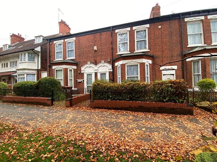 6 Bedroom Terraced House For Sale In Marlborough Avenue, Hull, HU5