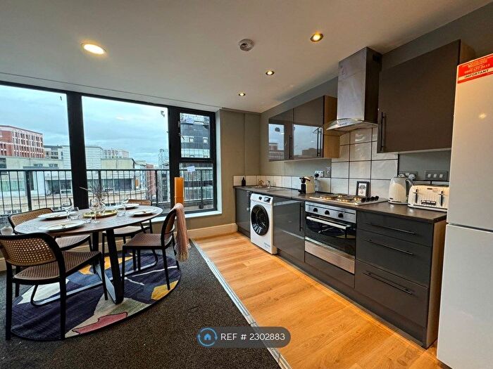 2 Bedroom Flat To Rent In Ancoats House, Manchester, M4