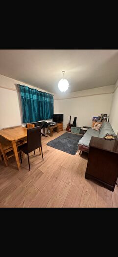 1 Bedroom Flat To Rent In Wensleydale, Luton, LU2