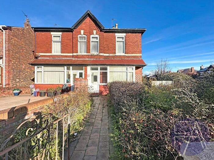 2 Bedroom Semi Detached House For Sale In Hart Street, Southport, Merseyside, PR8