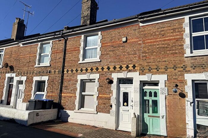 2 Bedroom Terraced House For Sale In London Street, Worthing, West Sussex, BN11