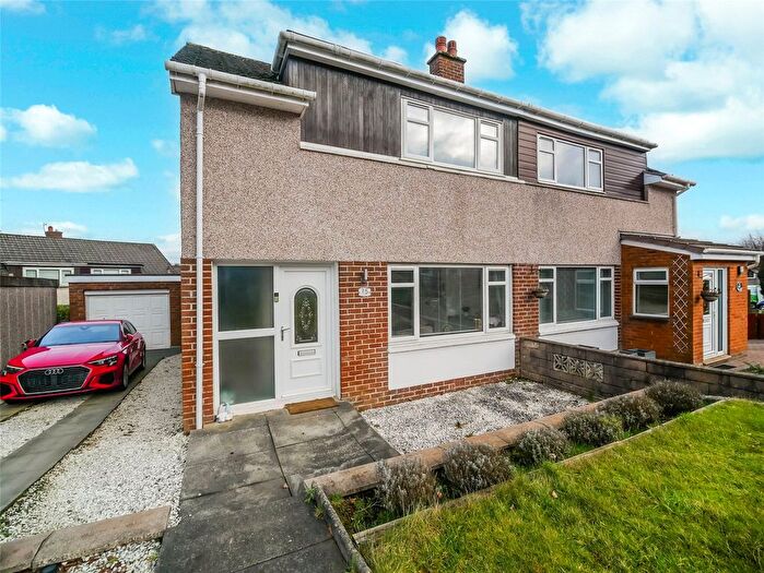 3 Bedroom Semi-Detached House For Sale In Millersneuk Avenue, Lenzie, Kirkintilloch, Glasgow, G66