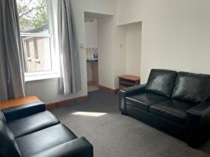 1 Bedroom Flat To Rent In George Street, City Centre, Aberdeen, AB25