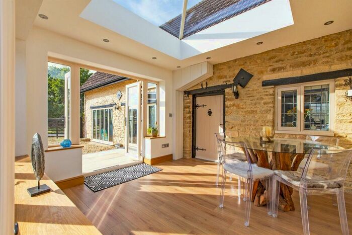 2 Bedroom Cottage For Sale In Thorpe Waterville, Thorpe Waterville, Kettering, NN14