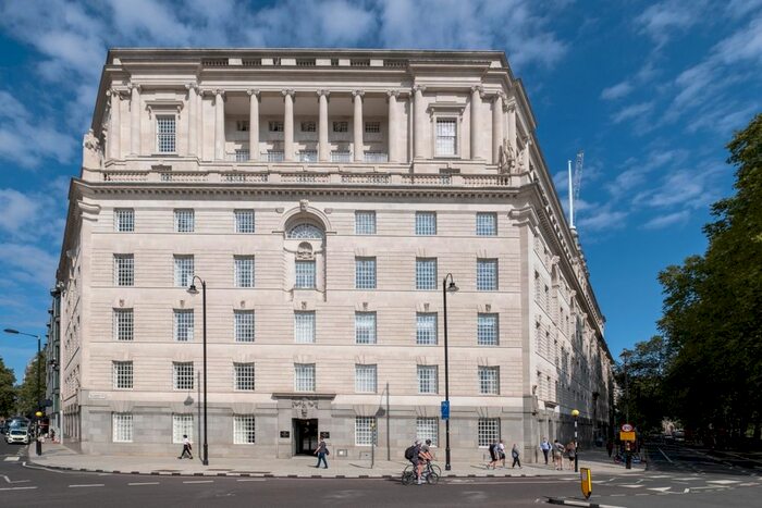 3 Bedroom Flat To Rent In Millbank, London, SW1P