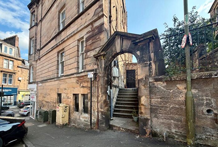 3 Bedroom Flat To Rent In Princes Street, Stirling Town, Stirling, FK8