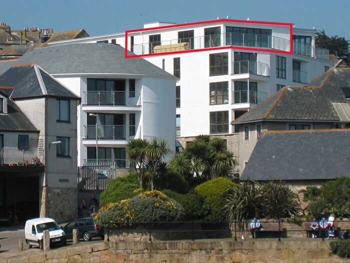 2 Bedroom Flat For Sale In Jennings Street, Penzance, TR18