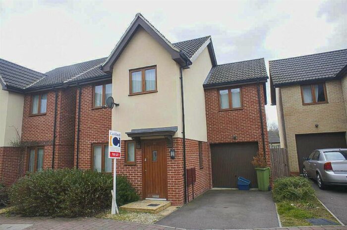 3 Bedroom Detached House To Rent In Laxfield Drive, MK10