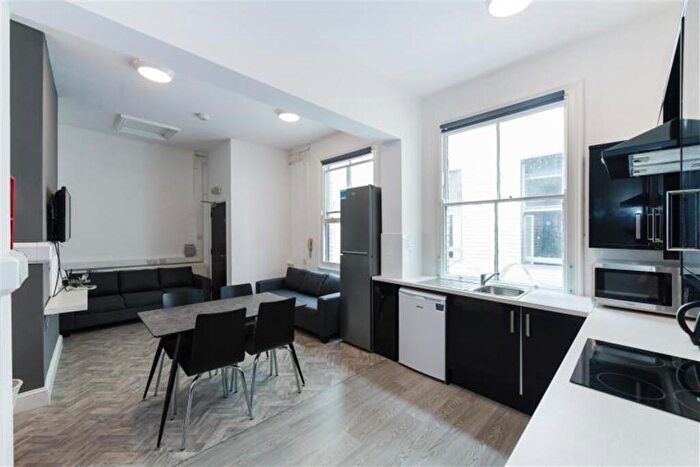 6 Bedroom Apartment To Rent In Flat C, Bridlesmith Walk, NG1