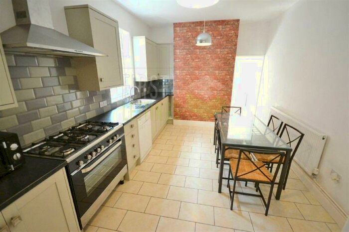 5 Bedroom Terraced House To Rent In Seymour Street, Leicester, LE2