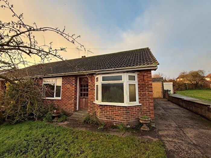 2 Bedroom Semi-Detached Bungalow For Sale In Hermitage Close, Acle, Norwich, Norfolk, NR13