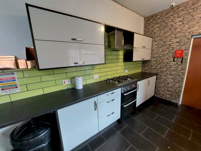 6 Bedroom Terraced House To Rent In Slade Road, Birmingham, B23