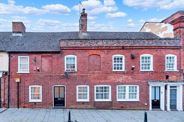 2 Bedroom Flat For Sale In - High Street, Royston, Hertfordshire, SG8