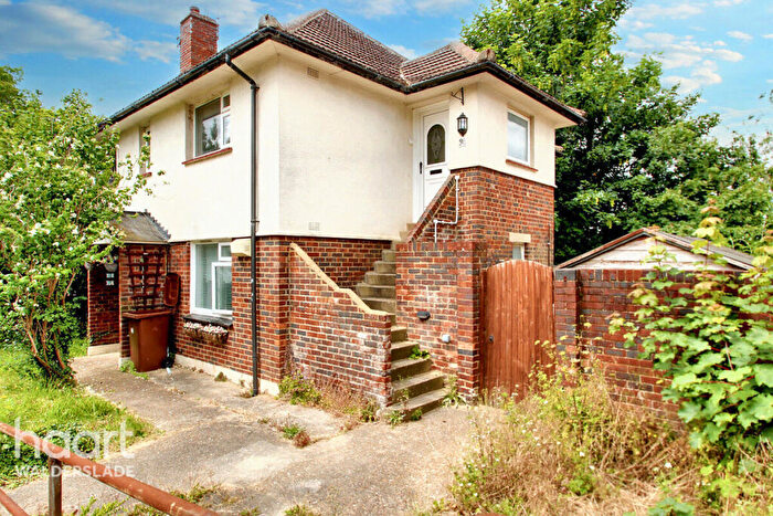 2 Bedroom Maisonette To Rent In Mckenzie Road, Chatham, ME5