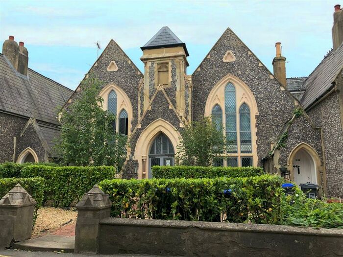 1 Bedroom Flat To Rent In Portland Road, Worthing, BN11