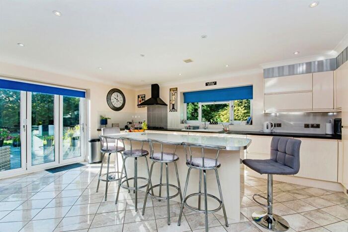 4 Bedroom Detached Bungalow For Sale In Thorpe Road, Tattershall, Lincoln, LN4
