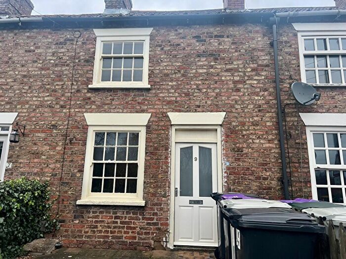 2 Bedroom Terraced House To Rent In Newmarket, Louth, LN11
