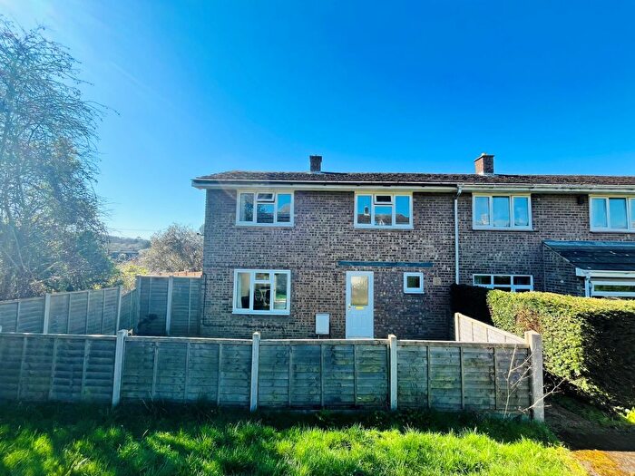 3 Bedroom End Of Terrace House For Sale In Spring Vale, Swanmore, Southampton, Hampshire, SO32