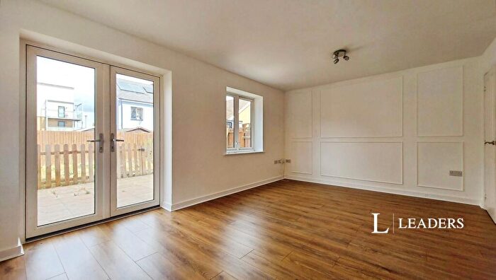 3 Bedroom Detached House To Rent In Ayron Road, South Ockendon, Essex, RM15
