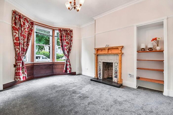1 Bedroom Flat To Rent In Steel Street, Inverclyde, Gourock, PA19