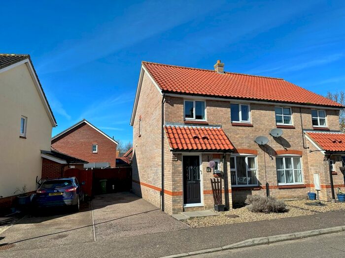 3 Bedroom Semi-Detached House For Sale In Millers Drive, Dickleburgh, Diss, IP21