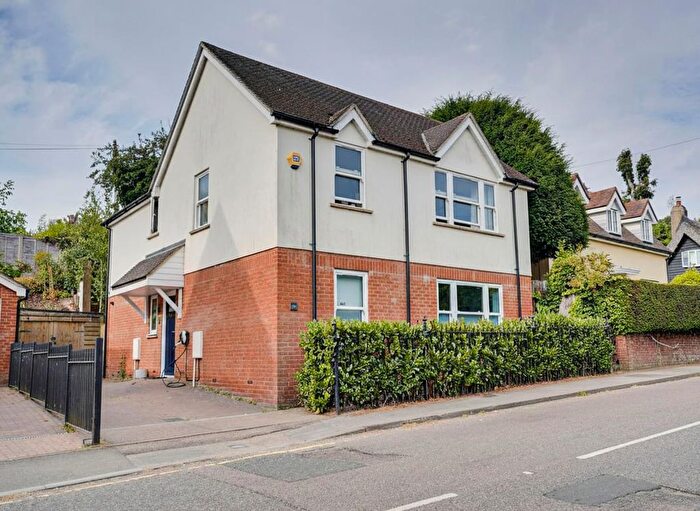3 Bedroom Detached House For Sale In Station Road, Sawbridgeworth, CM21