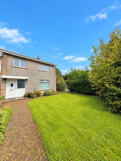 3 Bedroom Flat To Rent In Ness Drive, Glasgow, G74