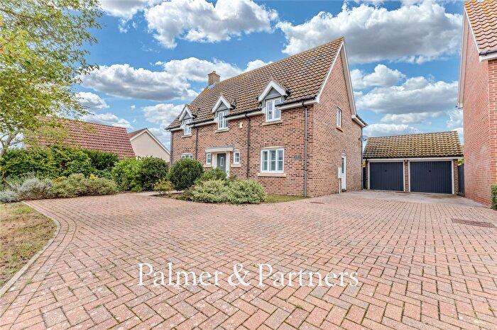 4 Bedroom Detached House For Sale In Lower Farm Road, Ringshall, Stowmarket, Suffolk, IP14
