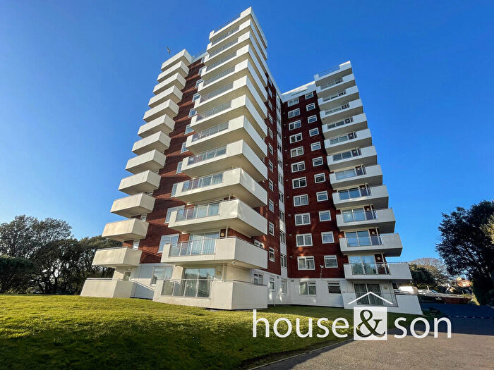 2 Bedroom Apartment To Rent In Forest House, Russell Cotes Road, Bournemouth, BH1