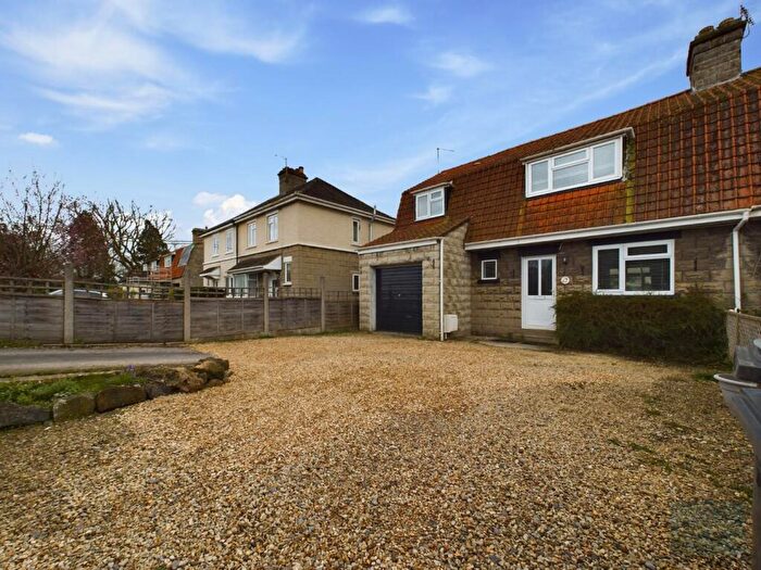 3 Bedroom Semi-Detached House To Rent In New Terrace, Trowbridge, BA14