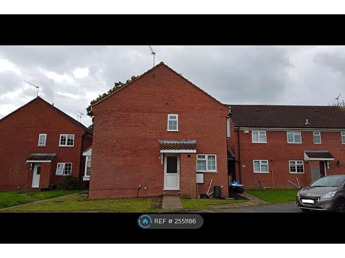 2 Bedroom Terraced House To Rent In Bedfordshire Way, Wokingham, RG41