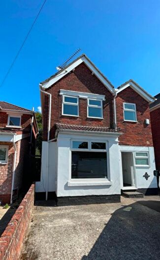 4 Bedroom Detached House To Rent In Hawkeswood Road, Southampton, SO18