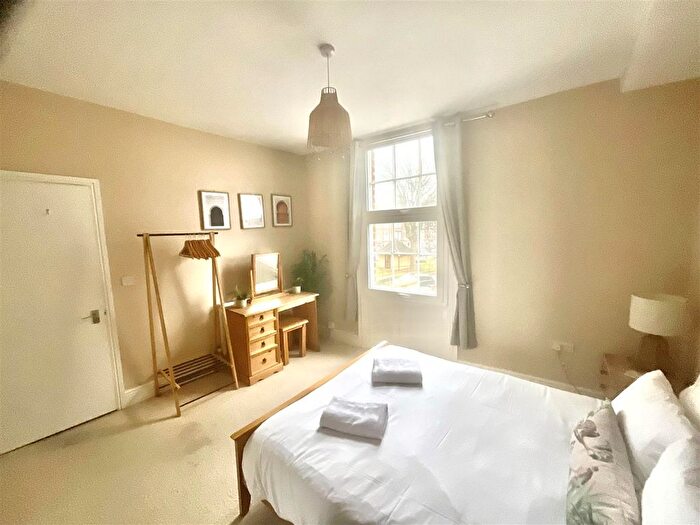 1 Bedroom Flat To Rent In North Marine Road, Scarborough, YO12