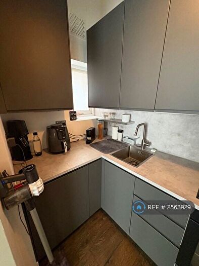 1 Bedroom Flat To Rent In Hither Green, London, SE13