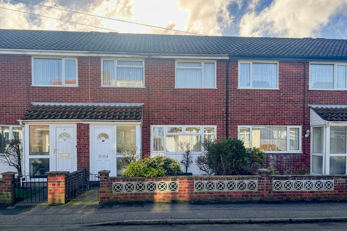 3 Bedroom Terraced House To Rent In Vauxhall Terrace, Great Yarmouth, NR30