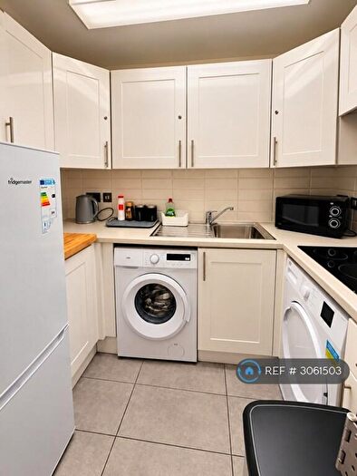 2 Bedroom Flat To Rent In Drummond St, London, NW1