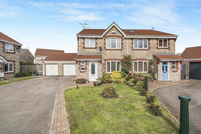 3 Bedroom Semi-detached House For Sale In Maes Illtuds, Llantwit Major, CF61