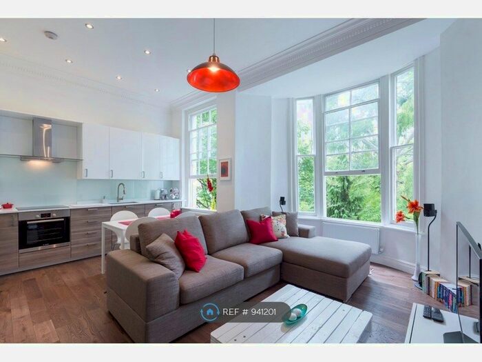 2 Bedroom Flat To Rent In Randolph Avenue, London, W9
