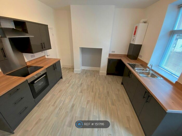 2 Bedroom Terraced House To Rent In Prospect Hill, Rawtenstall, Rossendale, BB4