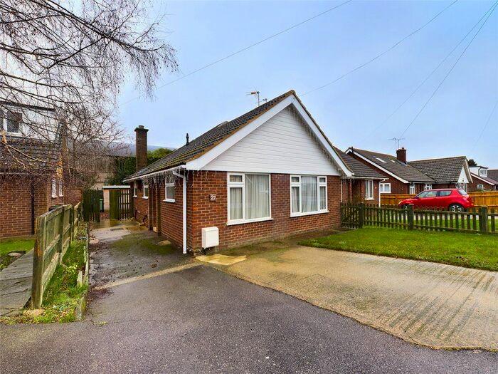 2 Bedroom Bungalow To Rent In Elderdene, Chinnor OX39