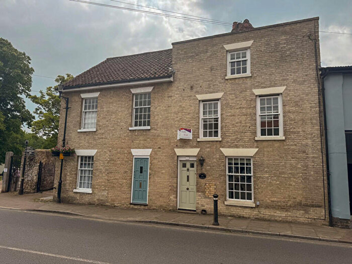 4 Bedroom Town House To Rent In Mustow Street, Bury St Edmunds, IP33