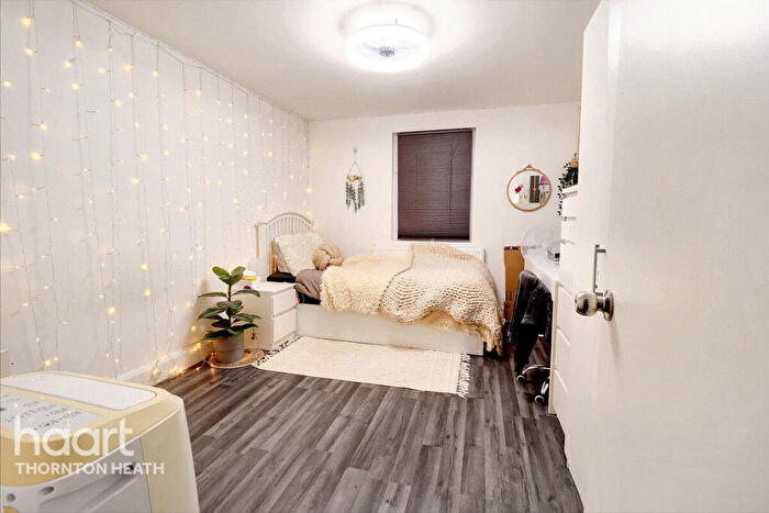 4 Bedroom Semi Detached House For Sale In Buxton Road, Thornton Heath, CR7