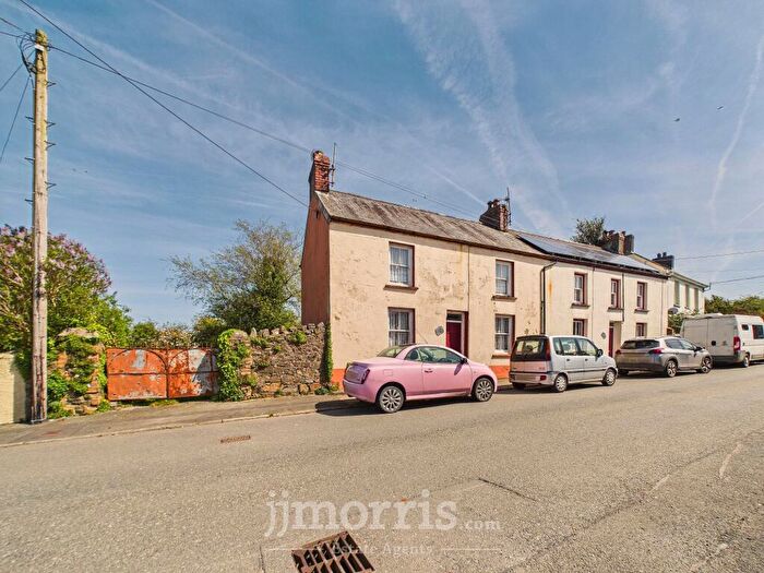 3 Bedroom Semi-Detached House For Sale In Awelon, Plas-y-Fron, Fishguard, Pembrokeshire, SA65