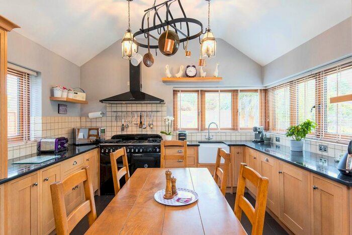 5 Bedroom Detached Bungalow For Sale In Main Road, Cleeve, Bristol, BS49