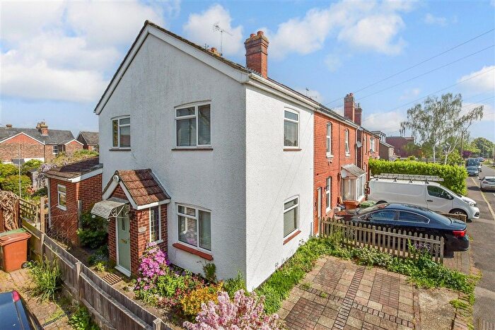 3 Bedroom End Of Terrace House For Sale In Old Kent Road, Paddock Wood, Tonbridge, Kent, TN12