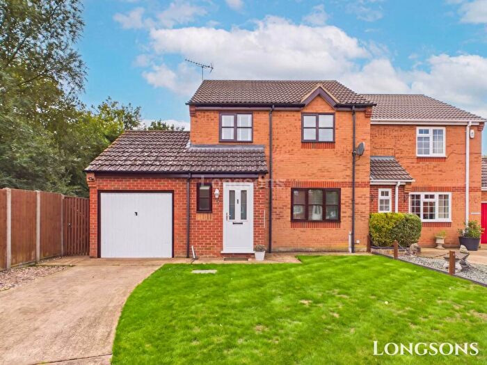 3 Bedroom Semi Detached House For Sale In Heron Way, Necton, PE37