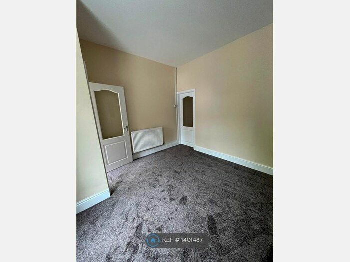 2 Bedroom Terraced House To Rent In Blackburn Road, Darwen, BB3