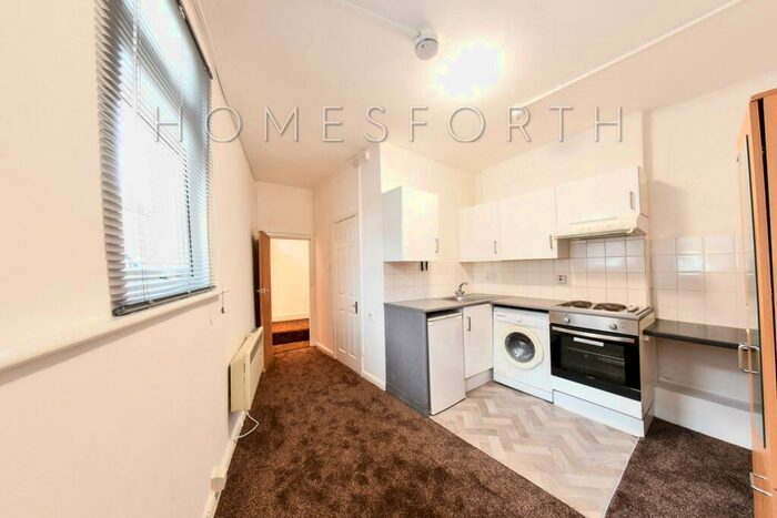 1 Bedroom Flat To Rent In Holloway Road, Archway, N19
